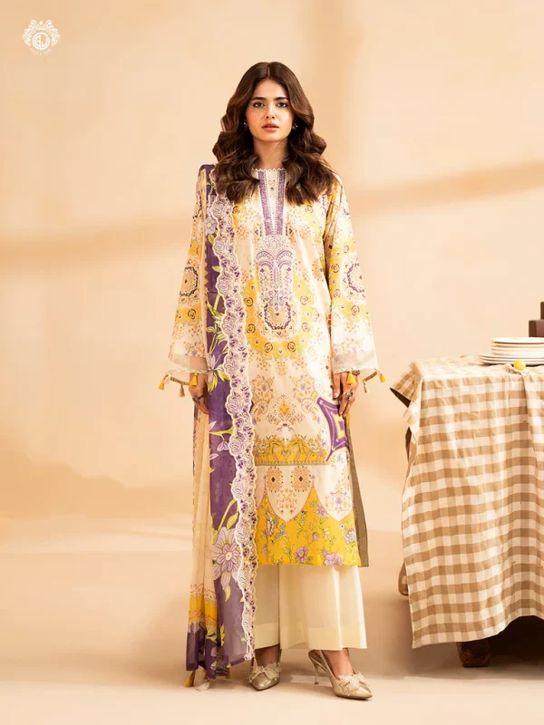 Premium RAYA by Gull Jee Summer’26 – 3PC LAWN SUITE | GRAY2601A2